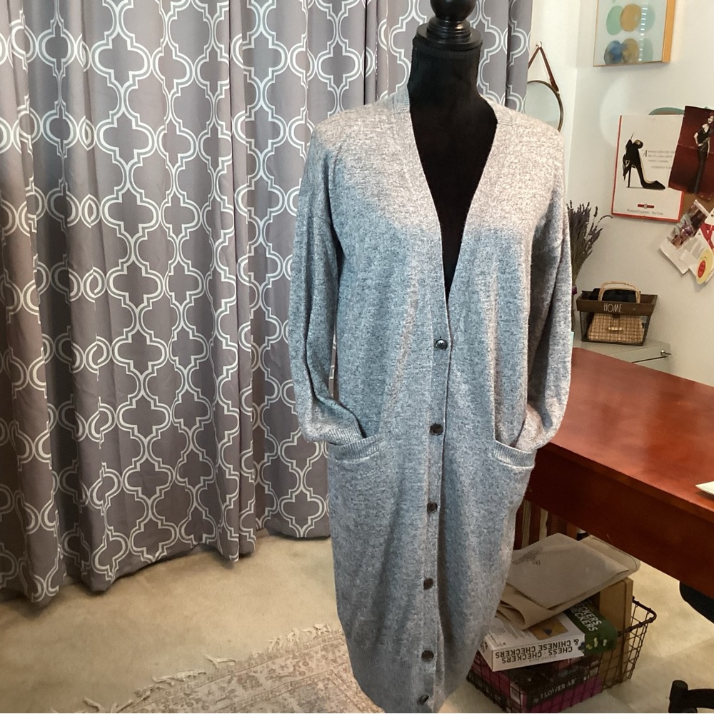 Gap Knee Length Cardigan in Heather Gray